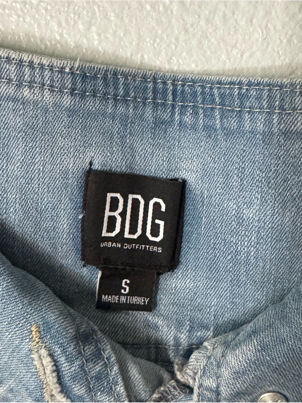 BDG Urban Outfitters Y2K Light- Wash Pleated Denim Mini Skirt- Size Small - Picture 3 of 7